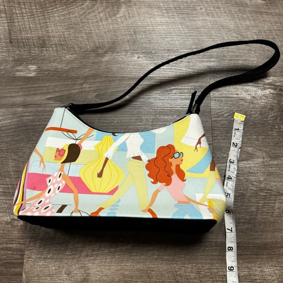 Working Woman Cartoon Print Shoulder Bag - Picture 6 of 7